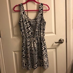 Black and white Aztec dress, Size M
